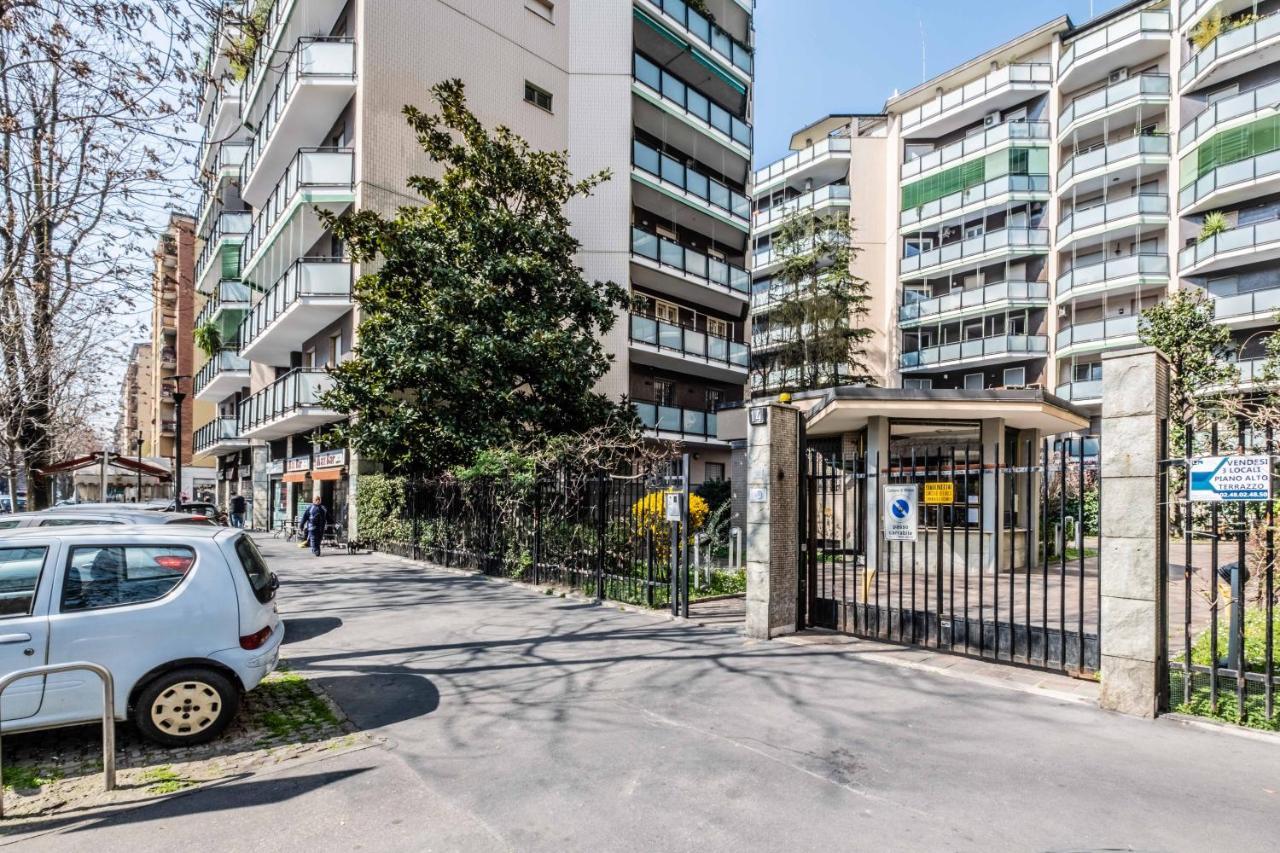 Morgantini House San Siro-Duomo "Netflix & Terrace" Apartment Milan Luaran gambar